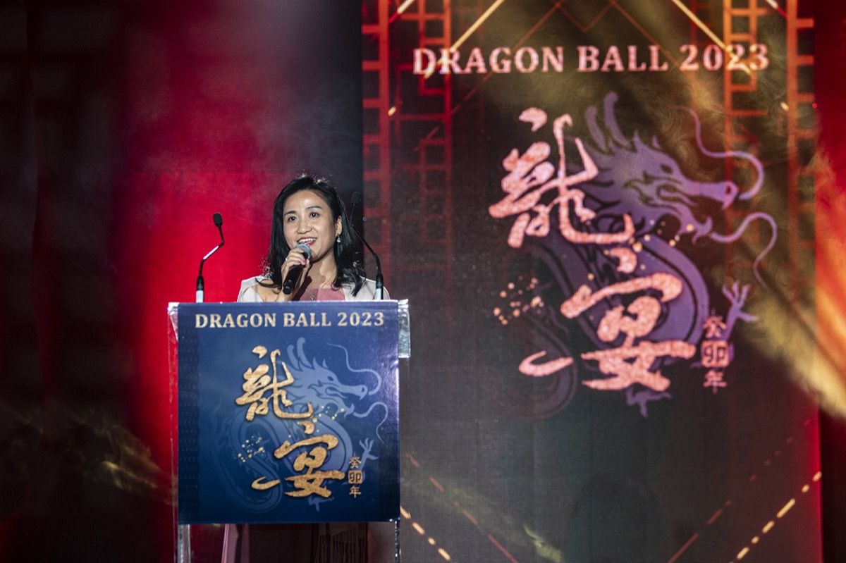 Director of the Hong Kong Economic and Trade Office (Toronto) (HKETO), Ms Emily Mo, attended the Dragon Ball 2023 hosted by Yee Hong Community Wellness Foundation on January 21 to celebrate the Year of the Rabbit with the business, political and community organisations in Canada. 