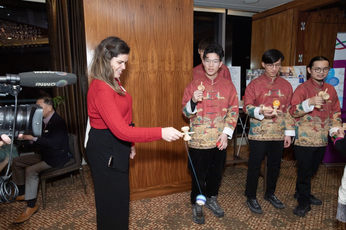 An award-winning team of kendama players from Hong Kong showcases their skills with guests at the spring reception jointly hosted by the Hong Kong Economic and Trade Office (Toronto) and the Hong Kong Tourism Board (Canada) in Vancouver on February 13.