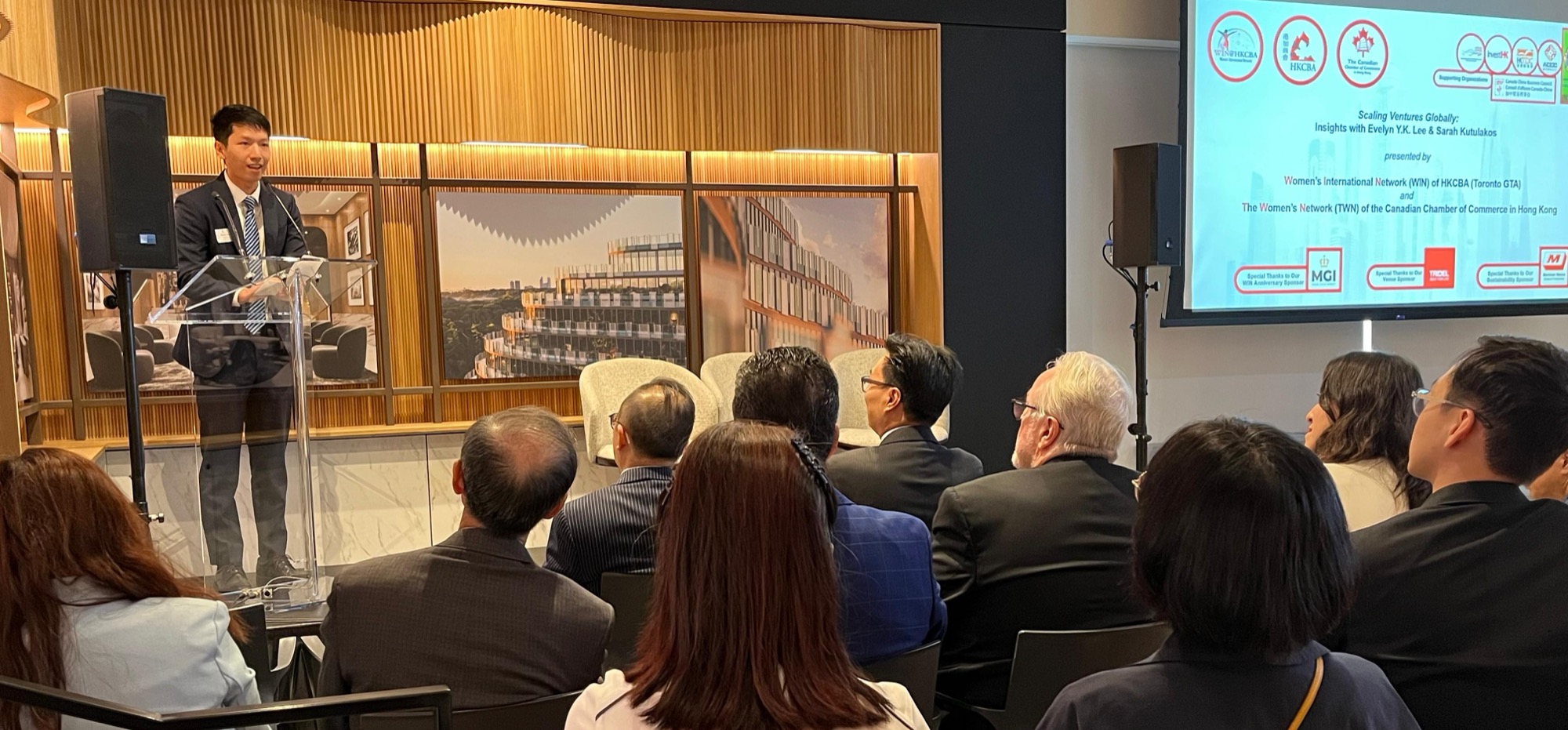 The Acting Director of the Hong Kong Economic and Trade Office (Toronto), Mr Gavin Yeung, speaks at the women entrepreneurs networking seminar titled “Scaling Ventures Globally” hosted by Women’s International Network (WIN) of the Hong Kong-Canada Business Association (HKCBA) (Toronto Section) in collaboration with the Women’s Network of the Canadian Chamber of Commerce in Hong Kong on June 5. 