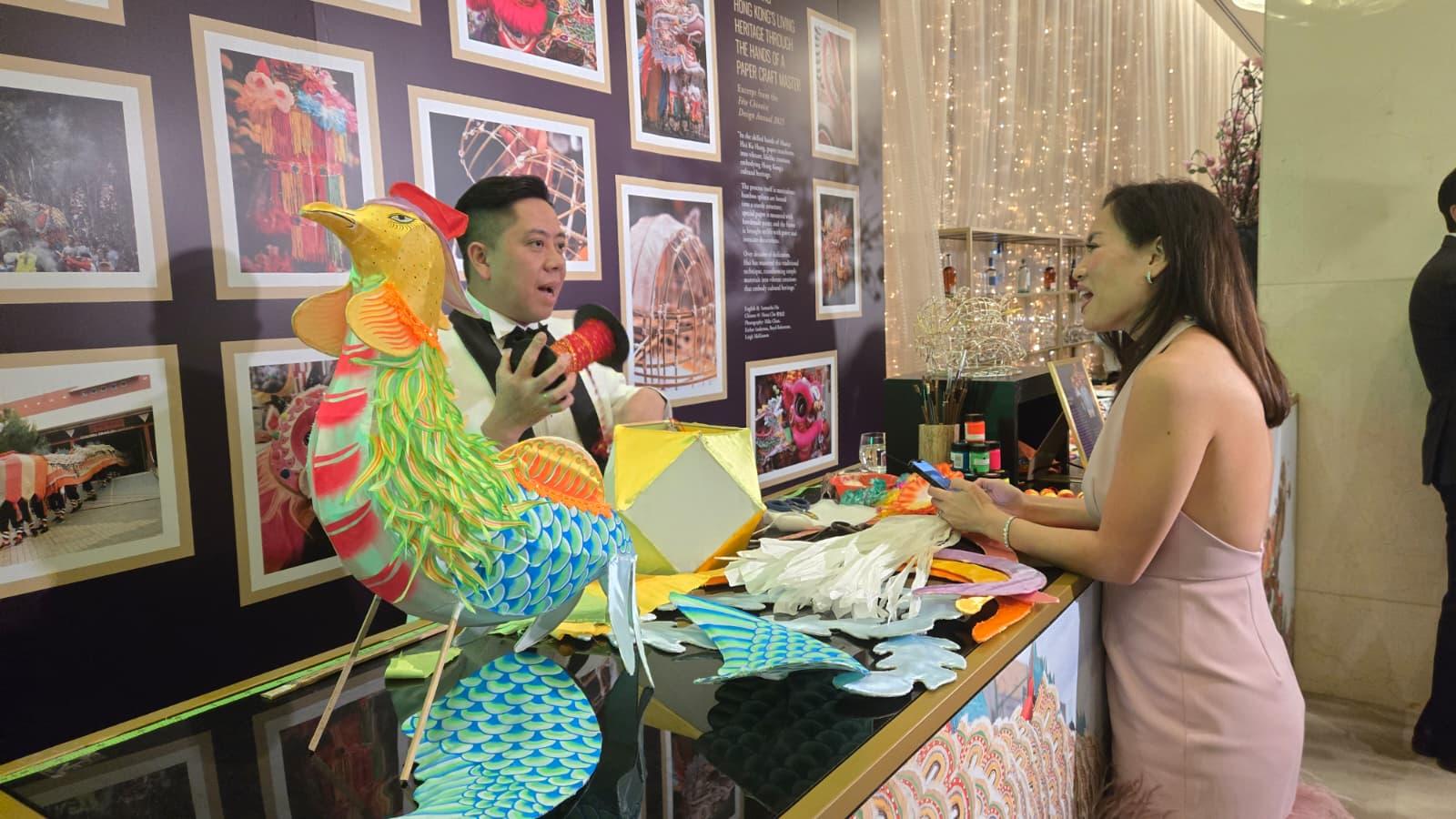 The Hong Kong Economic and Trade Office (Toronto) supported the staging of an exhibition of traditional paper crafting at the Fête Chinoise Signature Event at Lunar New Year 2026 on February 7 to celebrate the Year of the Horse. Attracting the attention of hundreds of guests, the exhibition at the event added much cultural colour to the Lunar New Year celebration.