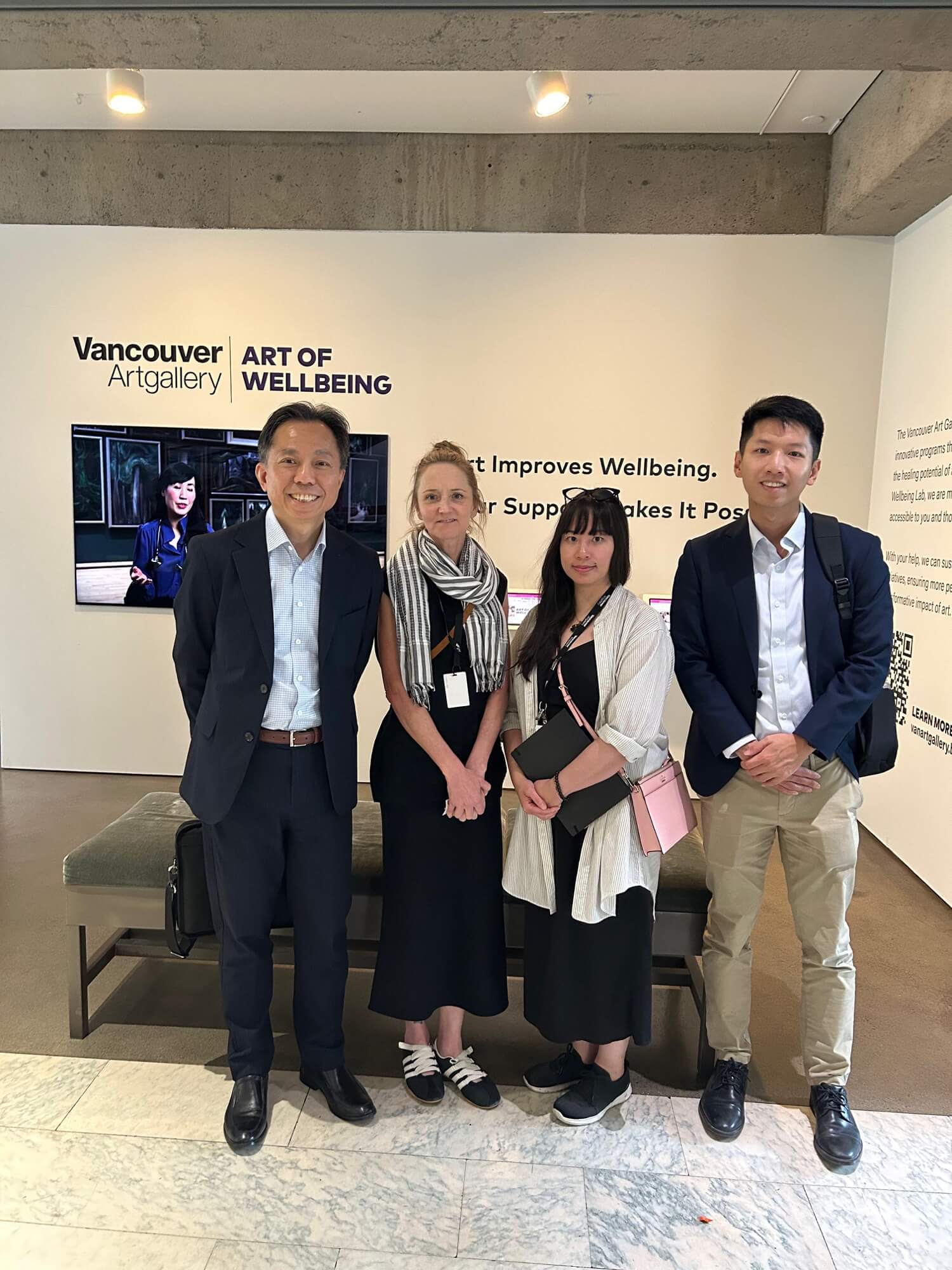 Picture shows the Director of the Hong Kong Economic and Trade Office (Toronto) (HKETO), Mr Bill Wong (first left), with representatives of Vancouver Art Gallery (second left and second right) and the Deputy Director of HKETO, Mr Gavin Yeung (first right), on May 12.